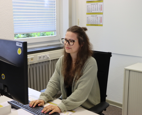 Büroazubine Johanna Rothert