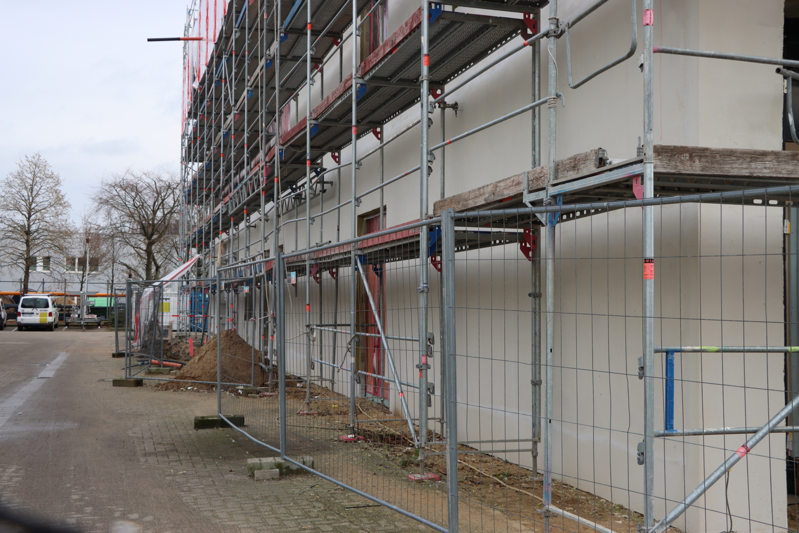 Neubau temps.2040 - armierte Fassade